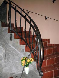 Zábradlí na schodišti